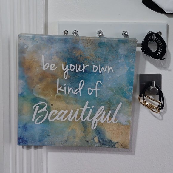 Simple Inspirational BE YOUR OWN KIND OF BEAUTIFUL Canvas Art Decor Any Room - Picture 6 of 6
